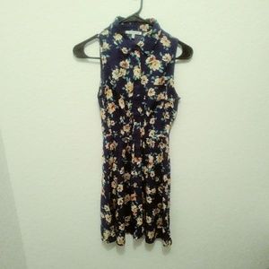 💣CLEARANCE FINAL PRICE!💣Charlotte Russe dress